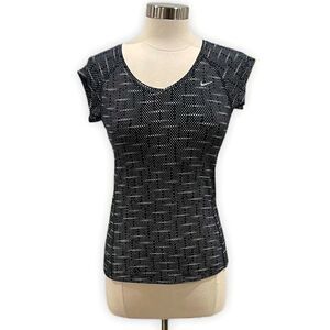 Nike Running Miler Dri-Fit T-Shirt in Size XSmall